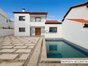 Moradia T3 Nova | Acabamentos Superiores | Piscina e Garagem