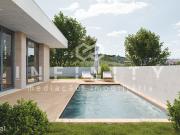 Moradia T3 nova com piscina