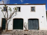 Moradia T3 para renovar no coração de Paço d'Arcos |...