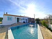 Moradia T3 Piscina Privada e Vistas Desafogadas Vale do...