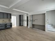 Moradia T3 reabilitada com Logradouro
