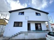 Moradia T3 renovada Logradouro, Churrasqueira e Sótão...