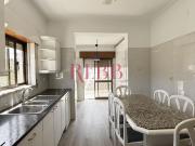 Moradia T3 – Rés do Chão com Pátio e Estacionamento... Moradia T3 – Rés do Chão com Pátio e Estacionamento...