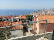 Moradia T3 para venda com vista mar no Funchal