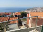 Moradia T3 para venda com vista mar no Funchal