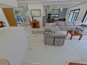 Moradia T3, situada no Casal da Silveira, em Famões