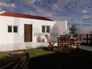 Moradia T3 térrea com quintal em Sarilhos Grandes, Montijo