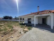 MORADIA T3 TÉRREA COM TERRENO E GARAGEM EM LEIRIA