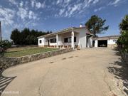 Moradia T3 / Terreno 1 186 m / Anexos / Excelente Estado...