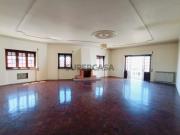 Moradia T4+1 com garagem e logradouro | Centro da...