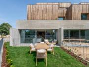 Moradia T4+1 no condomínio As Camélias, no Foco, Porto