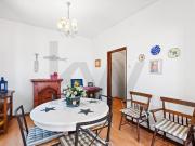 Moradia T4+2 com Anexo T1 e 310m² a 3 Minutos da Praia –...