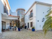 Moradia T4+2 Venda em Albufeira e Olhos de Água,Albufeira