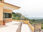 Moradia T4 à venda em Á dos Bispos