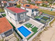 Moradia T4 à venda em Almada