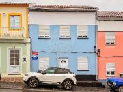 Moradia T4 à venda em Angra do Heroísmo