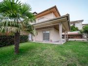 Moradia T4 à venda em Felgueiras