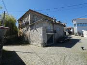 Moradia T4 à venda em Lamego