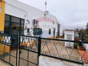 Moradia T4 à venda em Mina da Juliana