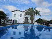 Moradia T4 à venda em Ponta Delgada