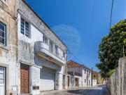 Moradia T4 à venda em Porto de Mós