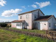 Moradia T4 à venda em Praia da Vitória