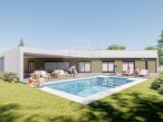 Moradia T4 à venda em Quinta do Anjo