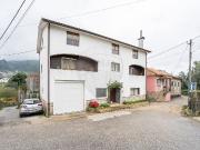 Moradia T4 à venda em Vila Verde