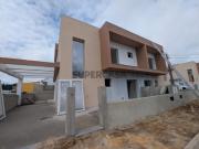 Moradia T4 a Venda no Pinhal do general