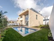 Moradia T4 c/ Piscina e Terraço | Cascais 403m² Alcabideche