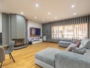 Moradia T4 com 2 Suites |Terraço| Salão na Cave |...