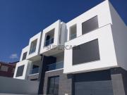 Moradia T4 de Luxo à Venda em Localização Privilegiada*...