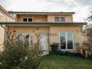 Moradia T4 com Anexo e Amplo Terreno em Ílhavo A 10...