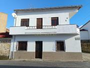 Moradia T4 com Dois Pisos e Sótão, O Equilíbrio Ideal...