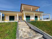 MORADIA T4 COM ESPAÇO EXTERIOR ALBERGARIA DOS DOZE POMBAL