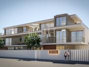 Moradia T4 com estacionamento, em Arcozelo, Porto