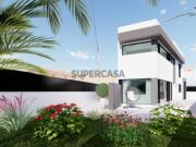 Moradia T4 com Garagem