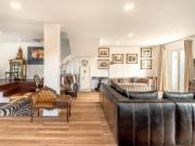 Moradia T4 com garagem e piscina, em Barcarena, Oeiras