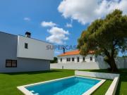 Moradia T4 com garagem e piscina, em Manique, Estoril