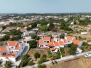 Belíssima Moradia T4 com Árvores de Fruto e Paisagens...