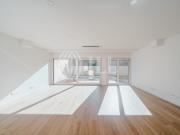 Moradia T4 com jardim e piscina, em Sassoeiros, Cascais