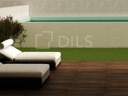 Moradia T4 com jardim e piscina, na Praia da Madalena