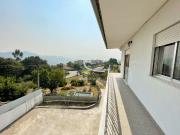 Moradia T4 com jardim, em Guilhadeses Arcos de Valdevez