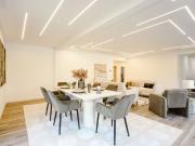 Moradia T4 com Jardim Privado e Piscina na Aroeira
