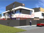 Moradia T4 com Office e Piscina Madalena