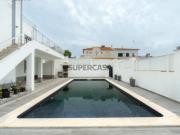 Moradia T4 com piscina de água salgada nas Casas da...