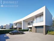 Moradia T4 com piscina e com vista mar, na Ponta da...