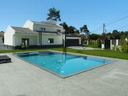 Moradia T4 com Piscina e Garagem para Venda na...