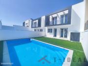 Moradia T4 com Piscina e Vista Mar