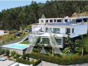 Moradia T4 com piscina e vistas panorâmicas Vila Verde